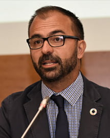 لورنزو فیورامونتی (Lorenzo Fioramonti)